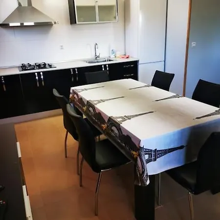 Chalet, Piscina Y Barbacoa Holiday home