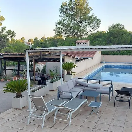 Holiday home Chalet, Piscina Y Barbacoa Boquilla